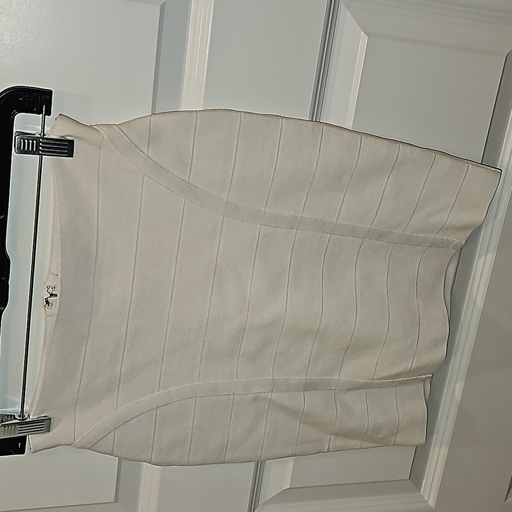 GUESS Bodycon Pencil Skirt (Large)